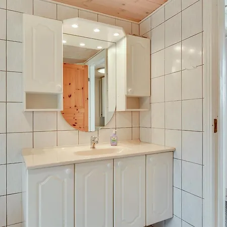 Hildegarde - 900m From The Sea By Interhome Feriehus *