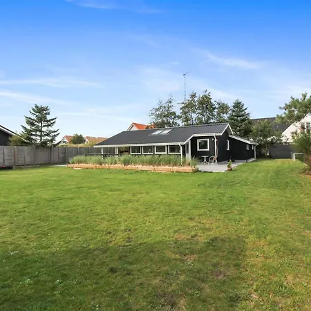 Feriehus Hildegarde - 900m From The Sea By Interhome Blåvand